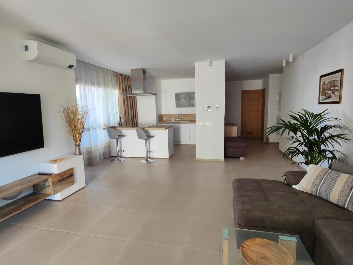 Garden Suites Luxury Apartment Palm-mar Exterior photo